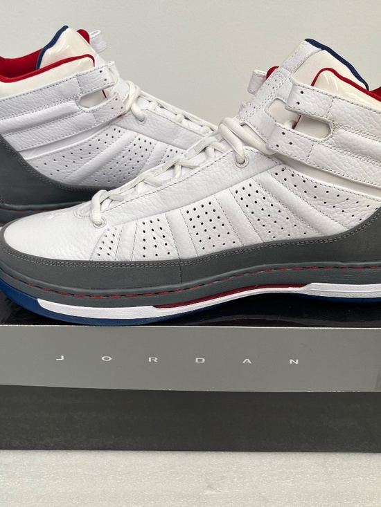 Vintage Air Jordan Ray Allen mid-tops new in box! Mens size 11.5